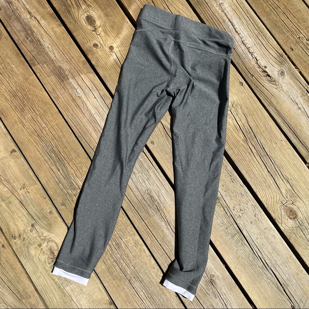Under Armour Workout Capris - Picture 3 of 6